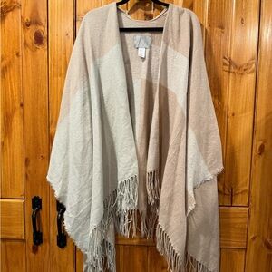 Soia & Kyo Cream Textured Shawl